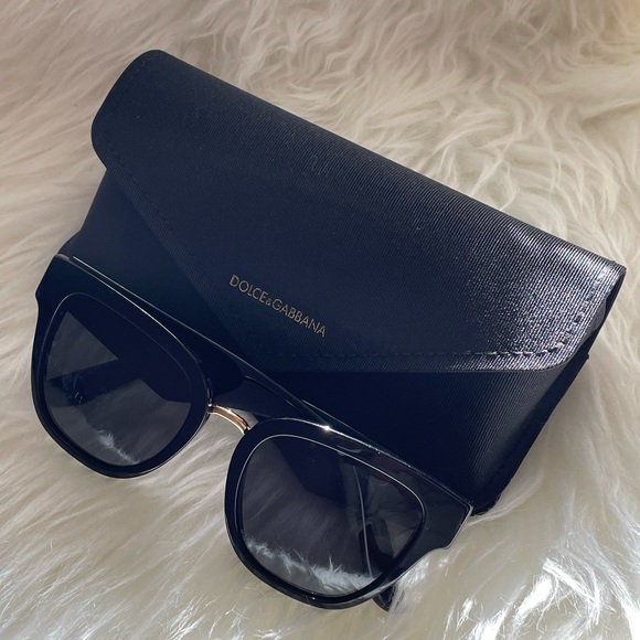 New Dolce & Gabbana (High Bridge Fit) Sunglasses (DG4437) - Picture 8 of 10